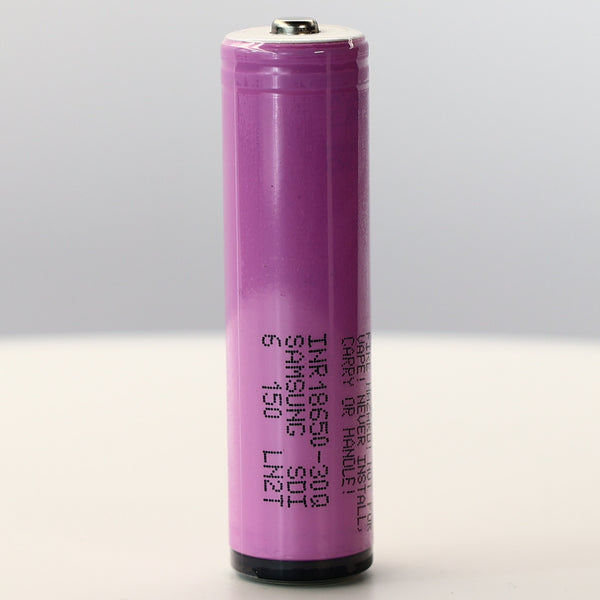 Samsung 30Q 18650 3000mAh 15A - Protected Button Top Battery