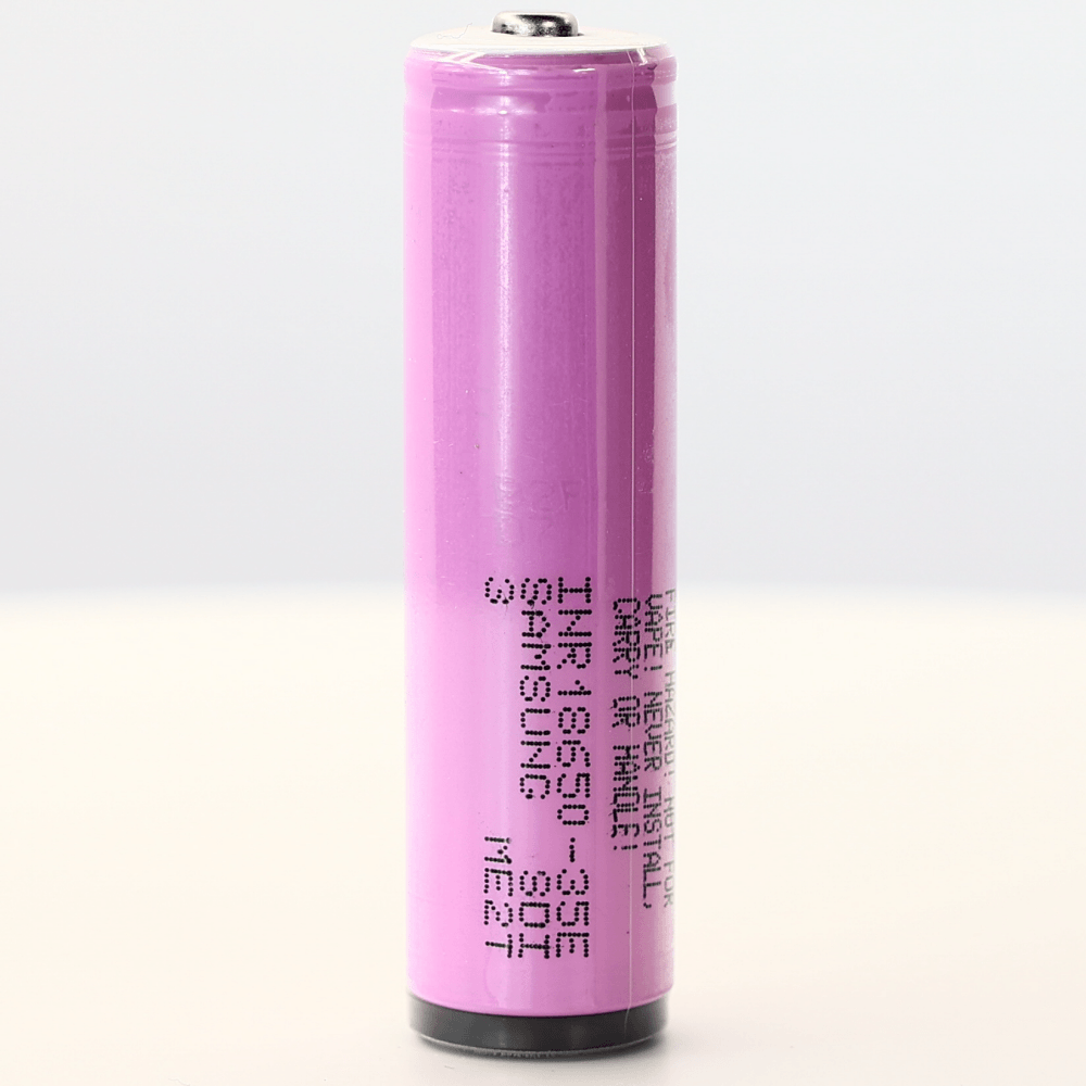 Samsung 35E 18650 3500mAh 8A -Protected Button Top Battery